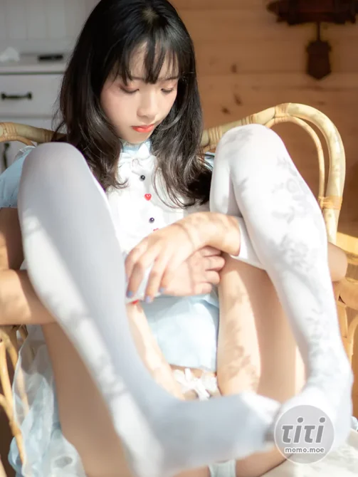 西瓜少女 无码流出NOV 08 茶茶写真蓝妹订制 [57P-653MB]