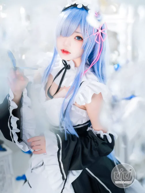 桜桃喵 – NO.133 长发蕾姆02 [44P-684MB]