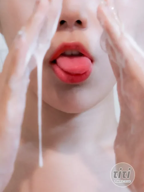 eloise软软 – NO.21 浴室泡泡奶 [53P-581MB]