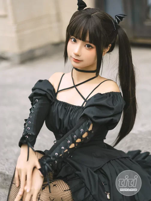 蠢沫沫 – NO.200 双马尾小恶魔 [16P-140M]