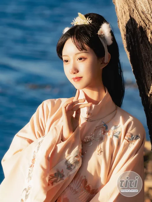 木绵绵OwO – NO.084 山川如酒 [39P-450M]