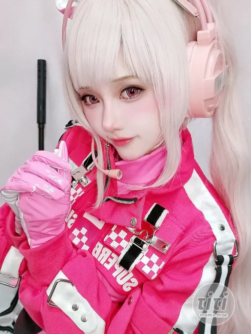 凛子酱 – NO.018 NIKKE 胜利女神 爱丽丝 [12P-38M]