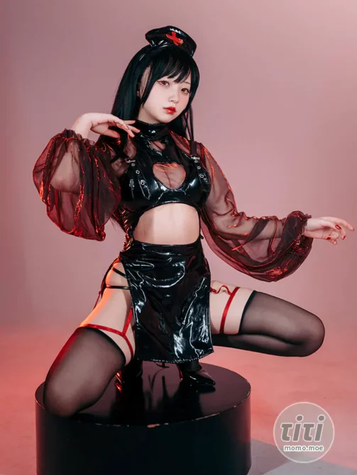 花铃 – NO.021 猩红护士 [77P-280MB]