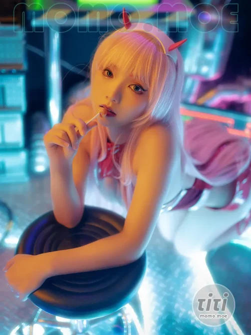 立花花 – NO.002 国家队02 驾驶服 [14P-16MB]