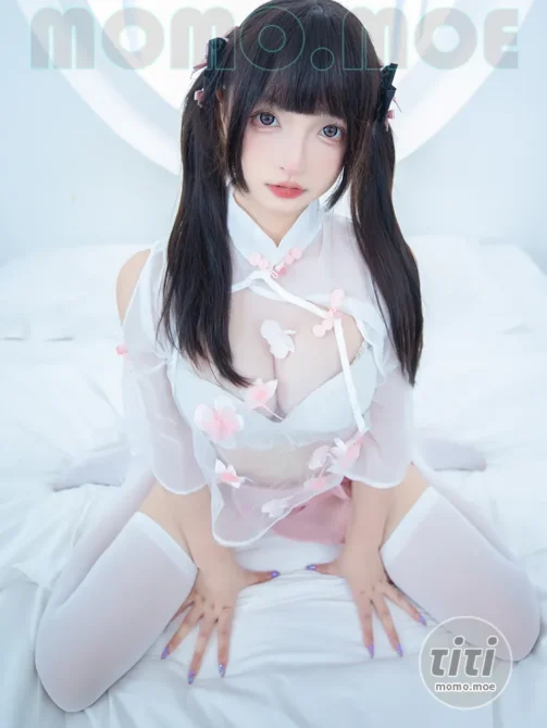 神楽坂真冬 – NO.164 蜜桃雪糕 [75P+2V-239M]