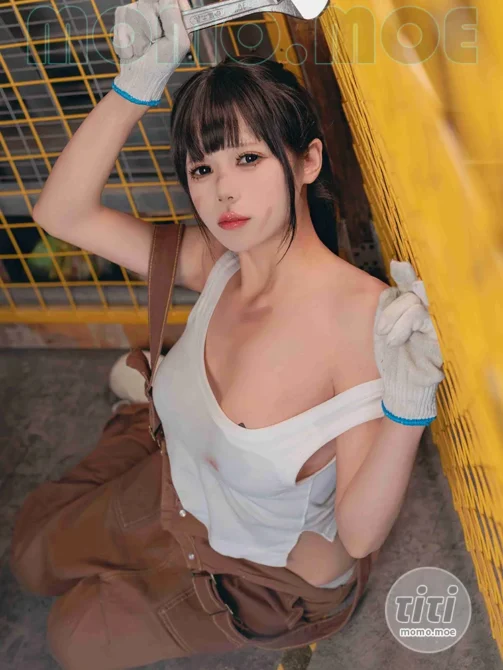 黏黏团子兔 – NO.120 (咬一口兔娘) 24年01月『机车修理工』 Shake it [71P+1V-1.53GB]