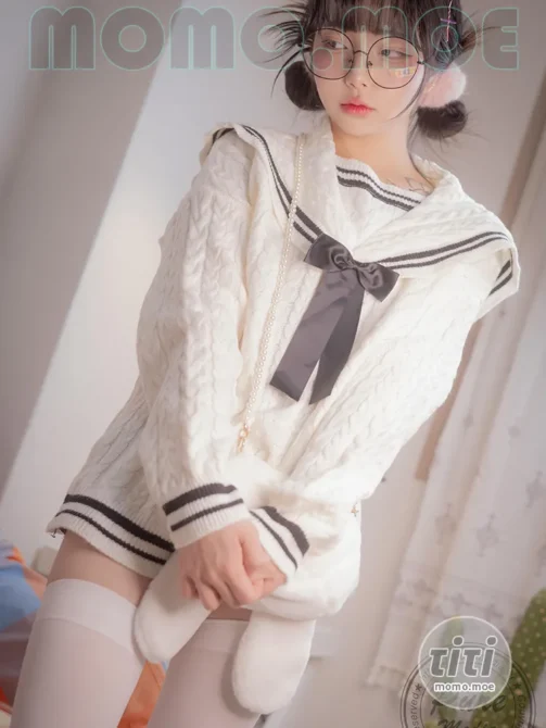 Pure Media Vol.276 Jelly (젤리) – Girl trapped in a rooftop room [139P-220MB]