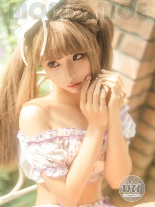 蠢沫沫 – NO.300 四月T3赠品5 [17P-130MB]