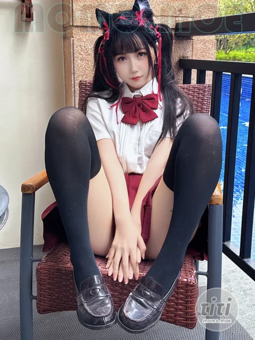 不呆猫 – NO.047 温泉双马尾JK [22P+1V-713MB]