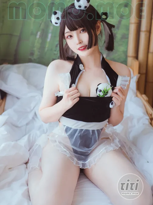 Natsuko夏夏子 – NO.032 熊猫女仆 [64P+1V-372MB]