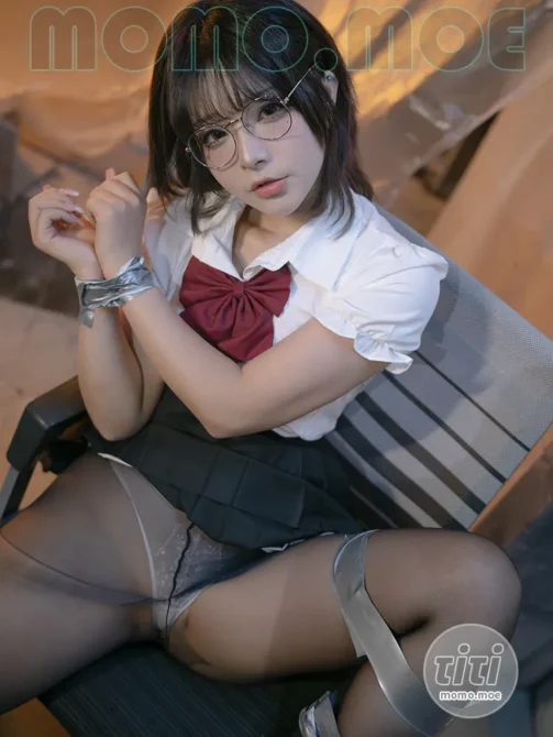 yuuhui玉汇 – NO.072 电梯间-尾行 [154P+1V-975MB]