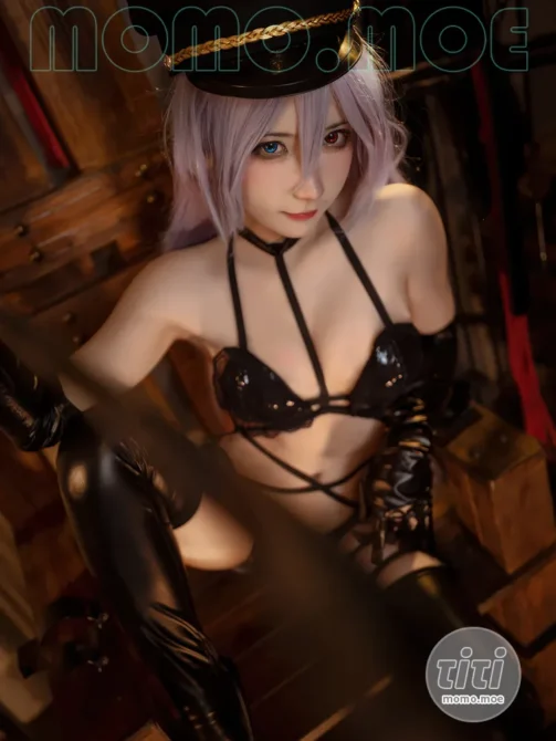 是三不是世w – NO.35 喜多川海梦 黑山梗菜 [45P-232MB]