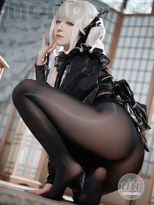 封疆疆v – NO.057 NIKKE 白兔布兰儿 和服 [40P-480MB]