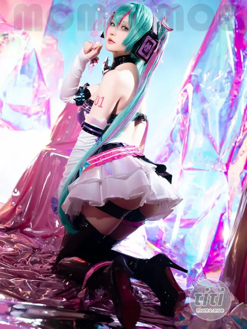 星之迟迟 – NO.223 24年07月计划B 喵斯快跑 MIKU [73P+1V-2.76GB]