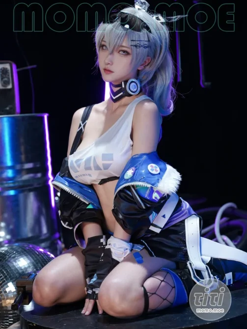 Seya-狮砸 – NO.014 银狼 万叶 [18P-154MB]