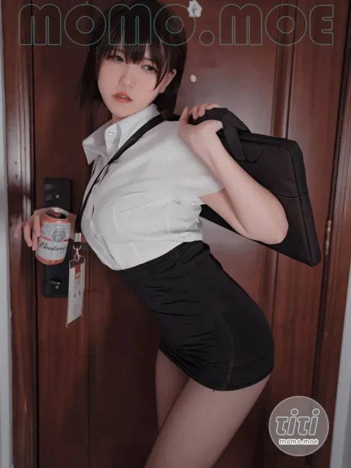 阿薰kaOri – NO.025 黑丝OL [45P+2V-192MB]