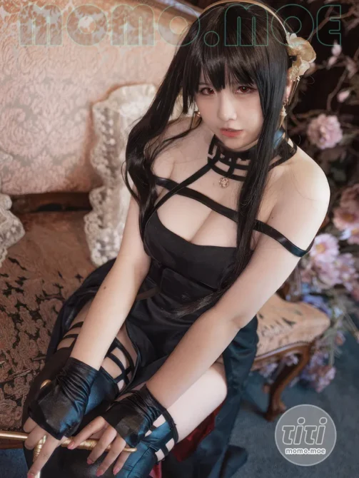 阿半今天很开心 – NO.033 间谍过家家 约尔 礼服+同人内衣 [53P-465MB]