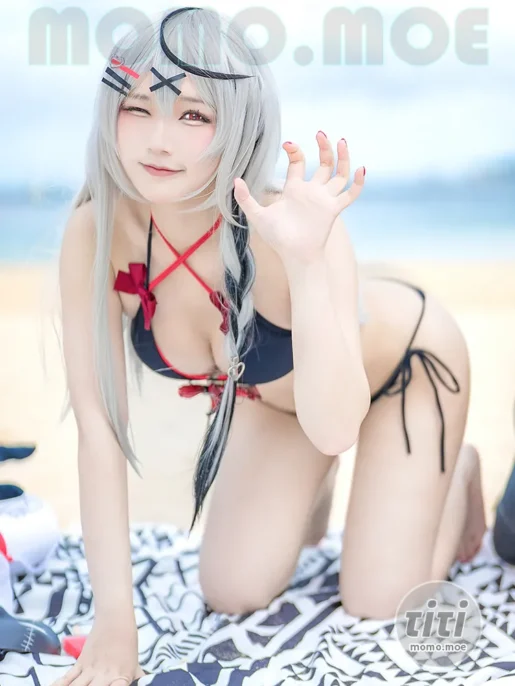 Takanashi Hanari – NO.019 Sakamata Chloe bikini [22P-336MB]