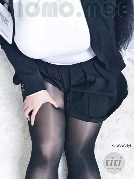 丰川呜子(呜咽) – NO.004 Tsukatsuki Rio 1 [16P-188M]