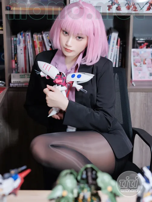 Cien恩恩 – NO.013 Apr.T2-HamanOL [25P-192M]