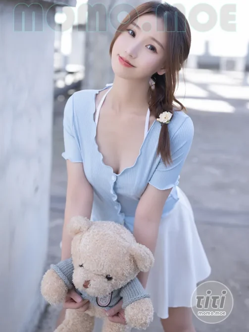 杏子Yada – NO.015 天台 [120P-1.28GB]