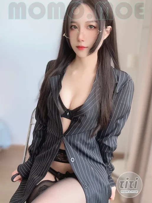 布丁大法 – NO.197 2025年07月 私人OL [14P+1V-93M]