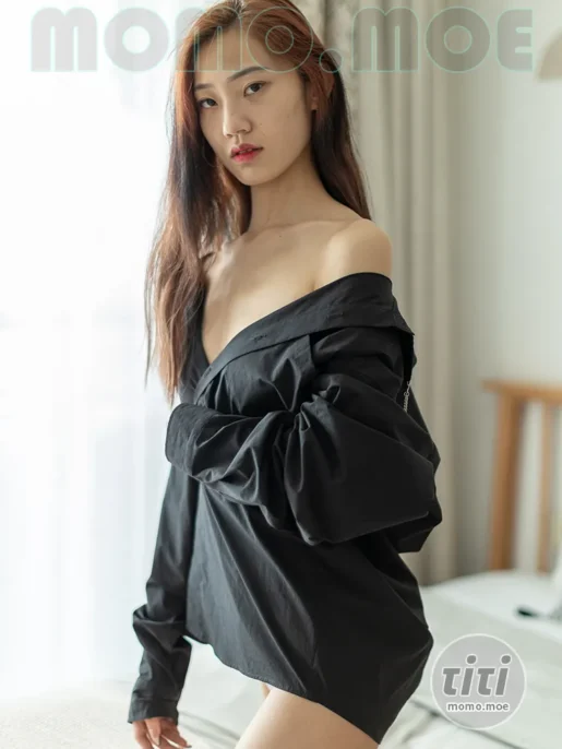 GM-MOE-001 国模 PKG摄影 4K写真原版无水印高清 高冷眼镜娘 [411P-7.47G]