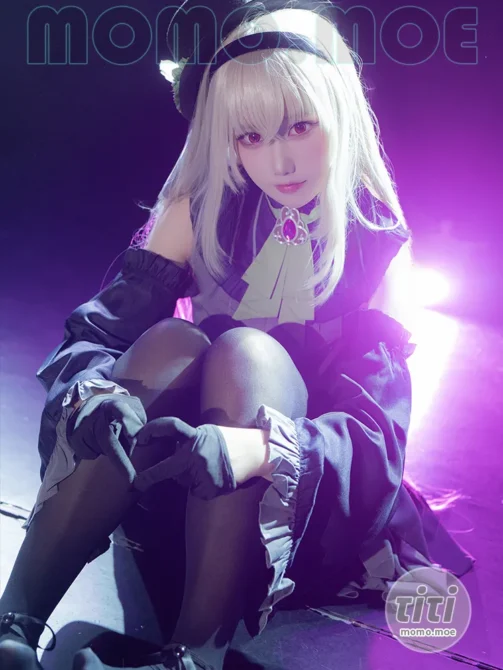 lunananya – NO.047 碧蓝档案 歌住樱子 偶像 [37P-234MB]