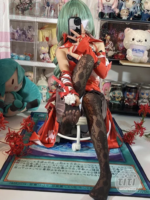 白栎Shirly – NO.015 鸣潮 弗洛洛 [130P+25V-6.97GB]