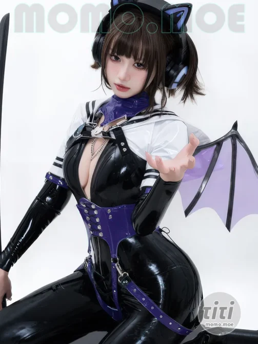 柒柒要乖哦 – NO.066 白棚胶衣 [78P-231M]