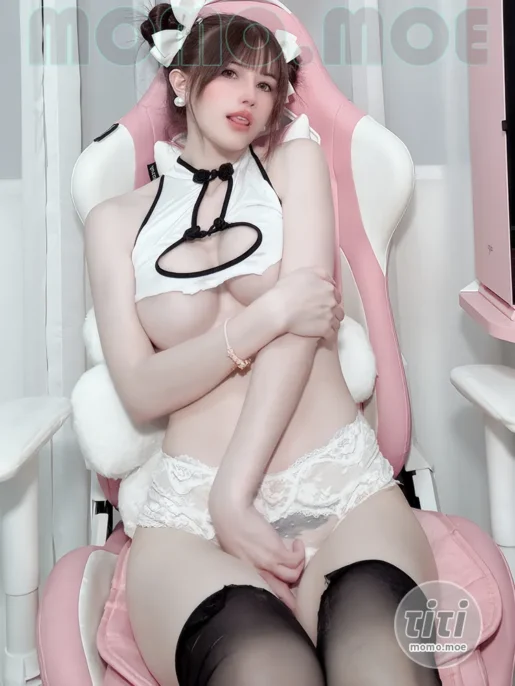 鹿八岁 – NO.100 魅魔印记镂空旗袍 [35P+1V-230M]