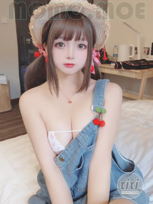 日奈娇 – NO.257 背带牛仔裤 [44P-76M]