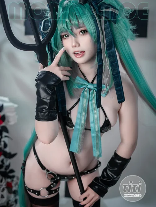 Messie Huang – NO.057 Miku Halloween [81P-202MB]